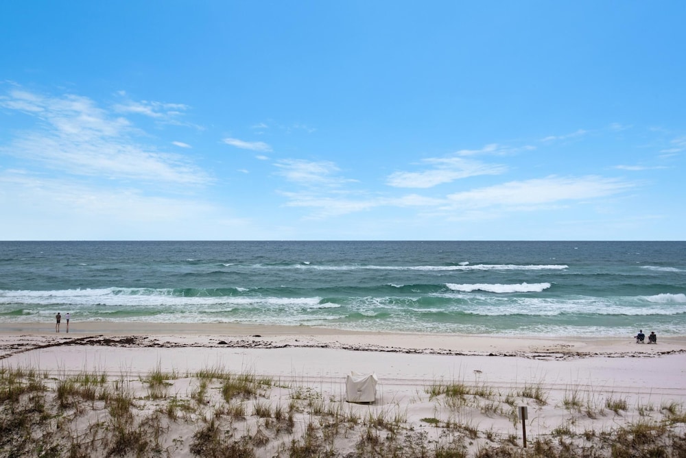 Beach House 204a