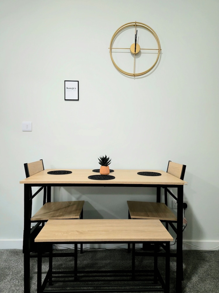 3-Bed Home in Glasgow