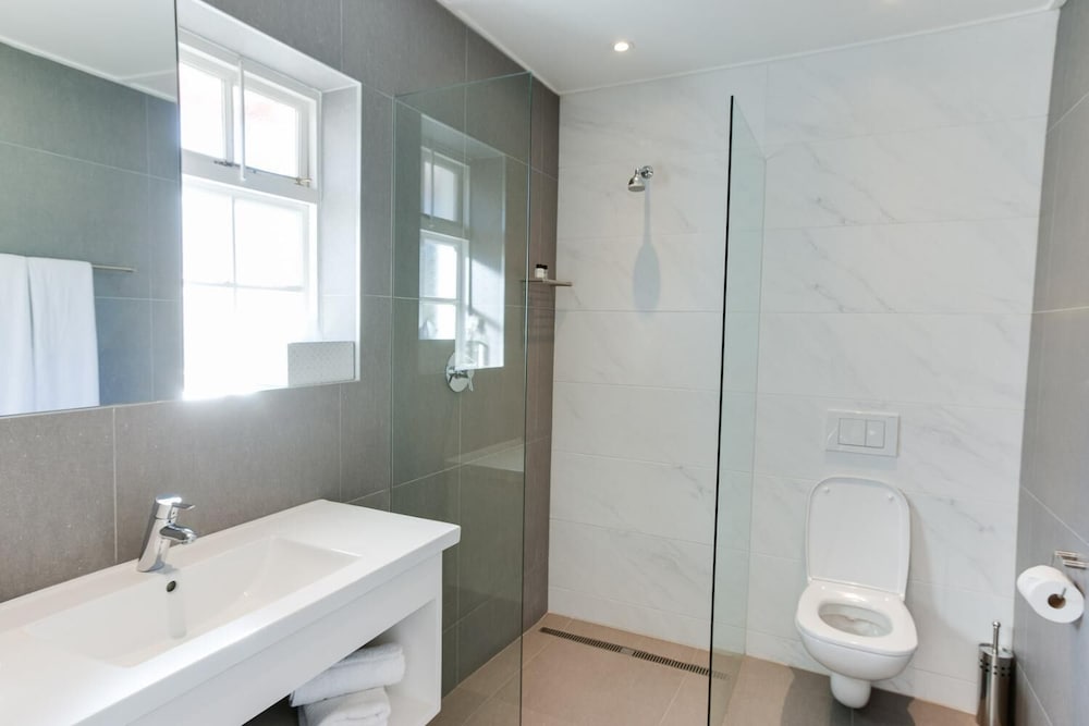 Albourne Boutique Guest House