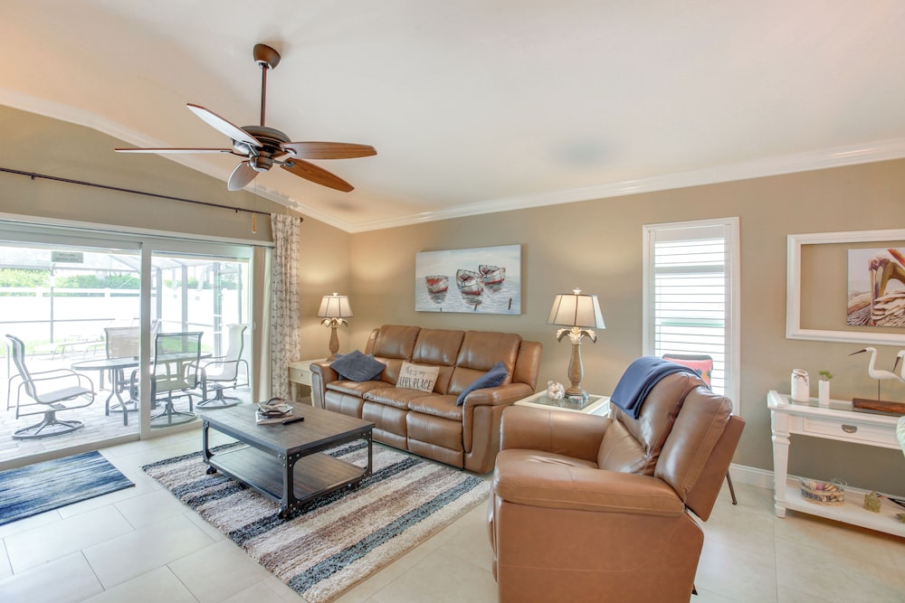 5 Mi to Fort Myers Beach: Home w/ Heated Pool!