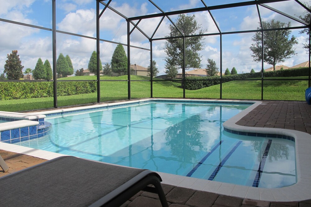 Champions Gate 1400 - Image 2