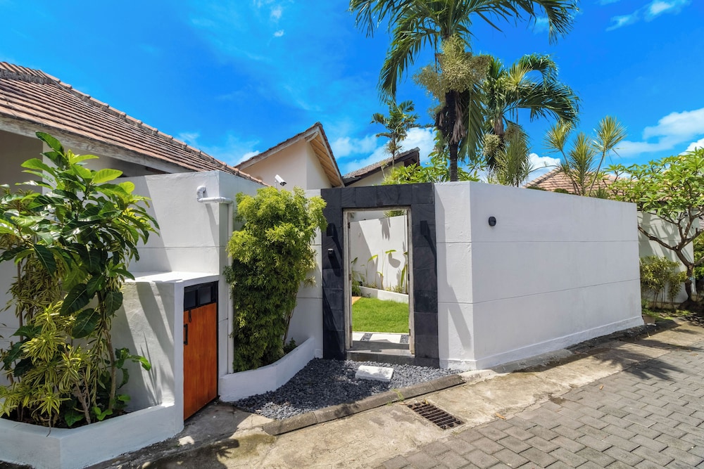 Villa Cocodrilos 1 by Pertama Management