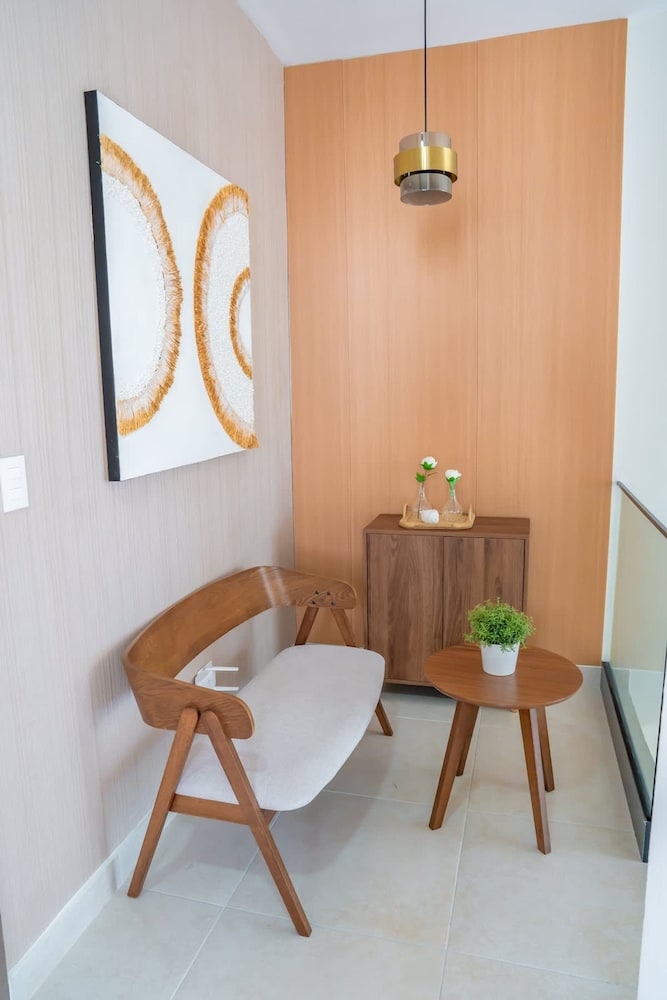 Ziba B06 NOK Classy 3BR Villa by Vistacana Rentals