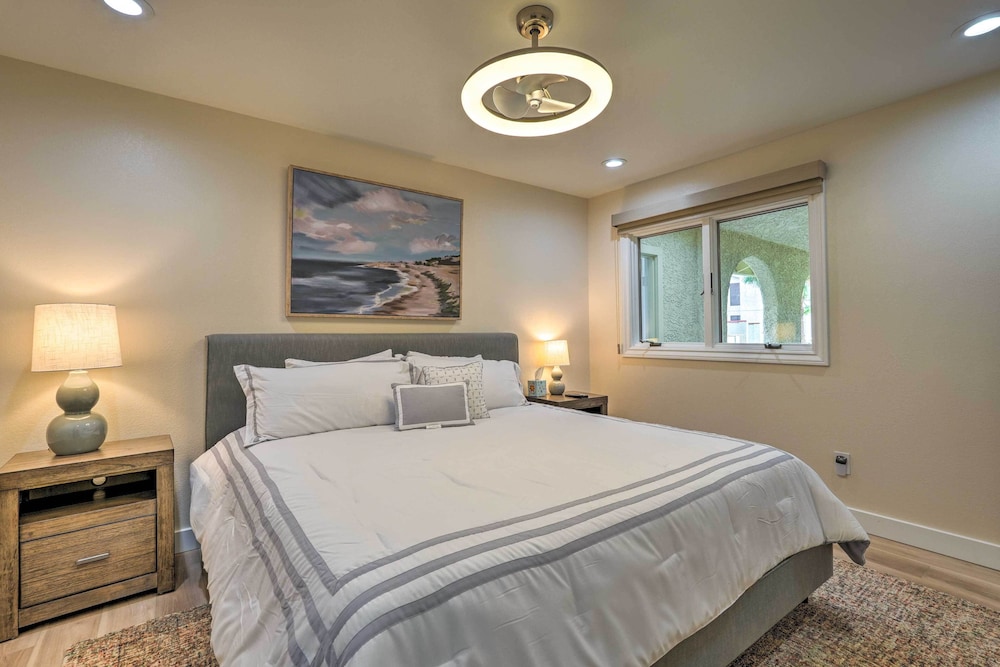 Luxury Scottsdale Vacation Rental w/ Patio! view 3