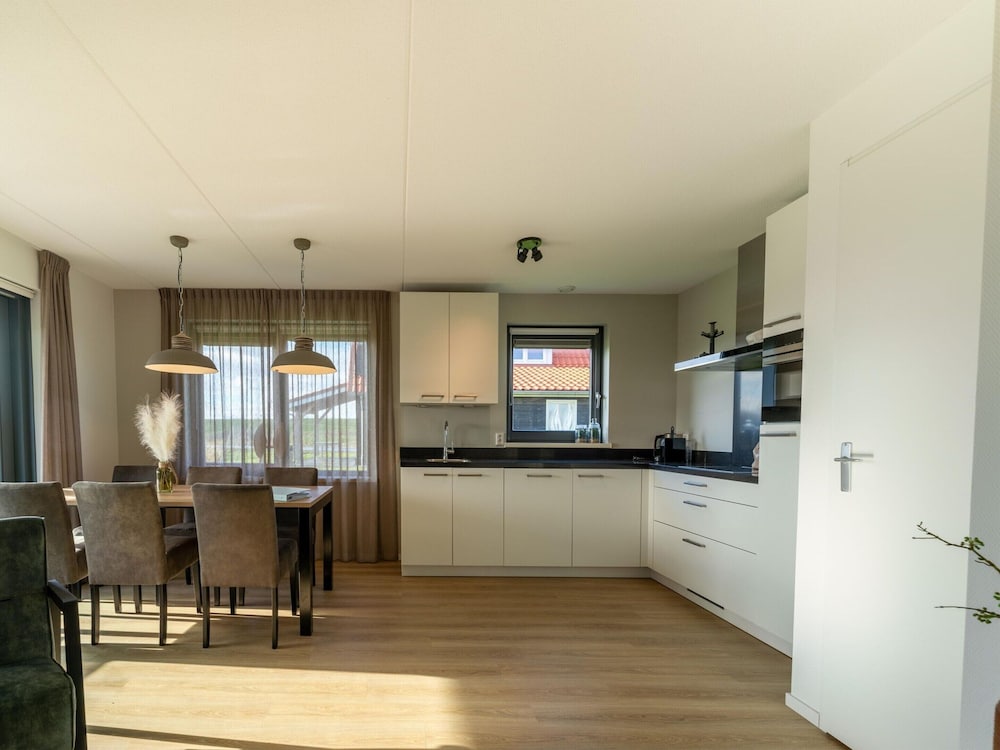 Holiday Home in Scherpenisse Near Nature Reserve