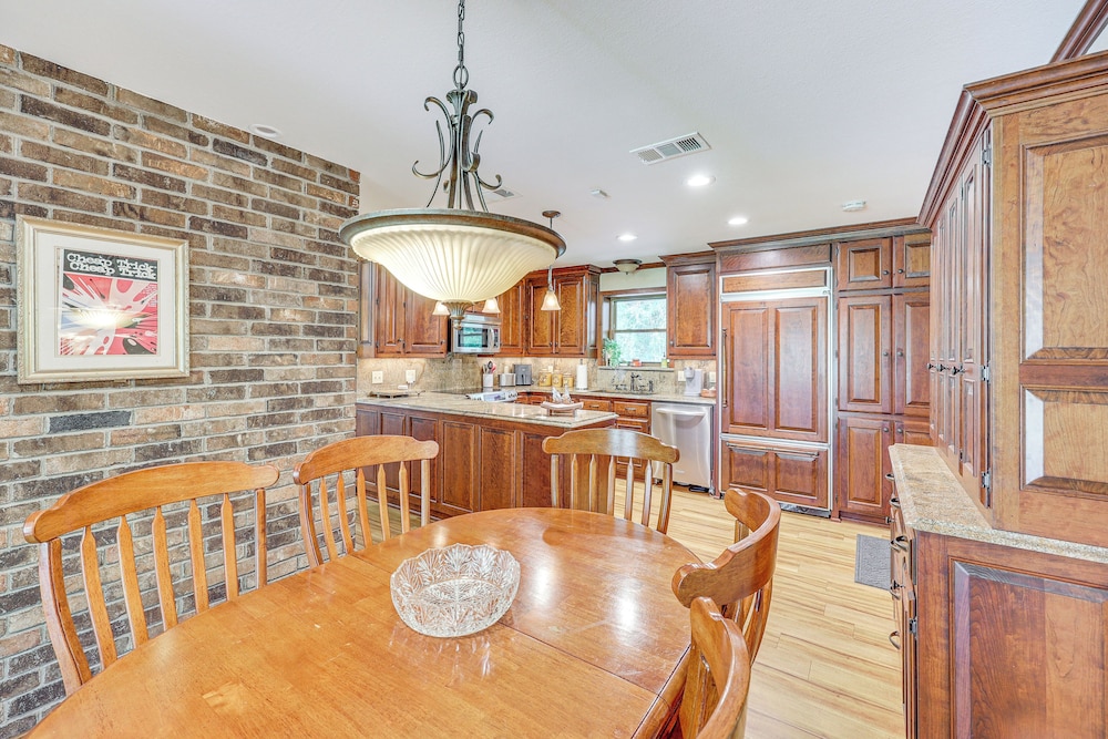 Waterfront Home w/ Playground Near Degray & Caddo!