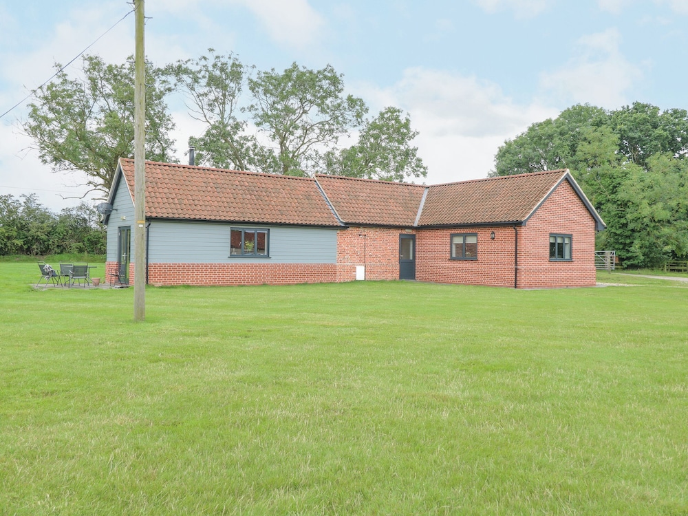 1 Stud Cottage