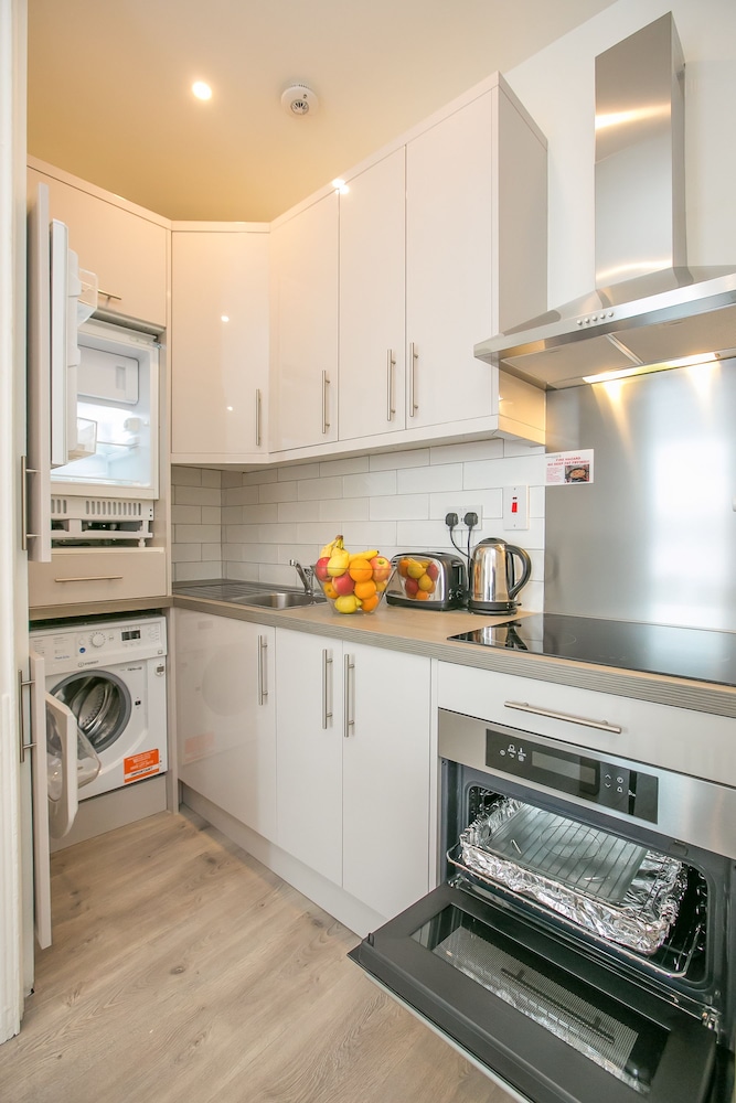 St Stephen's Green District Apartments 2