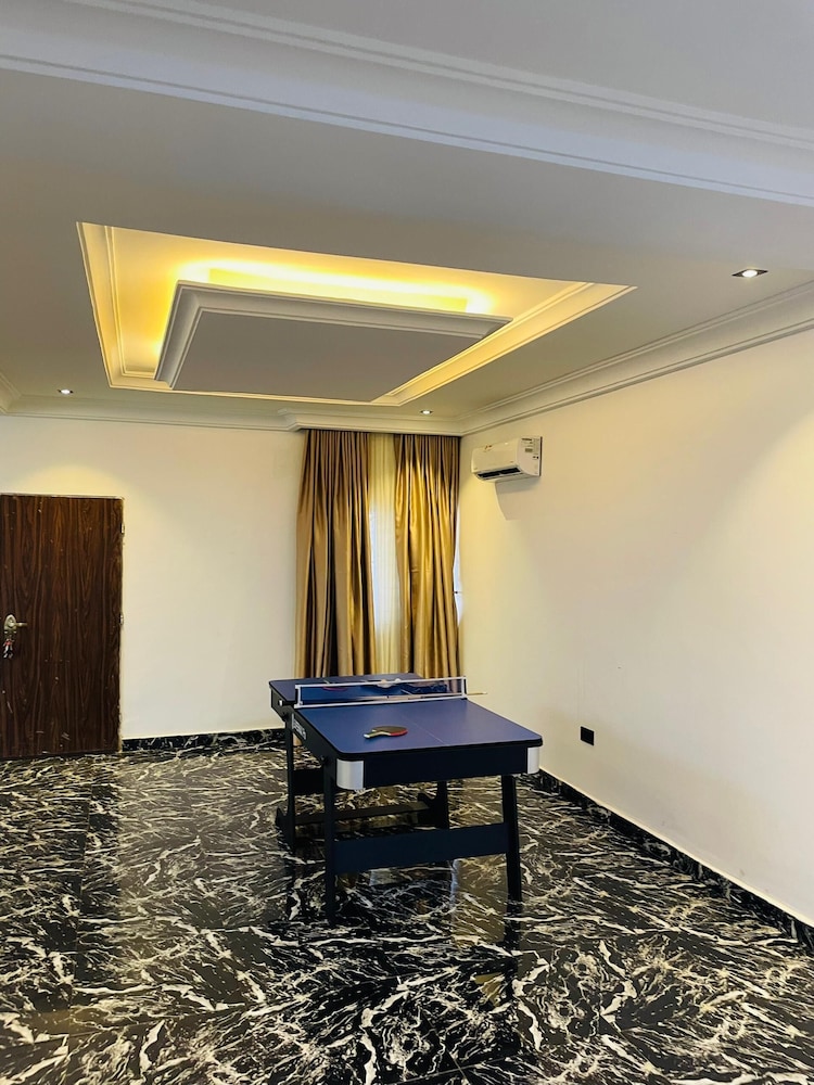 Three Bedroom Apartment