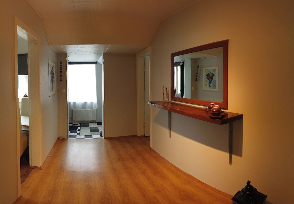 Troll's cosy apartment view 5