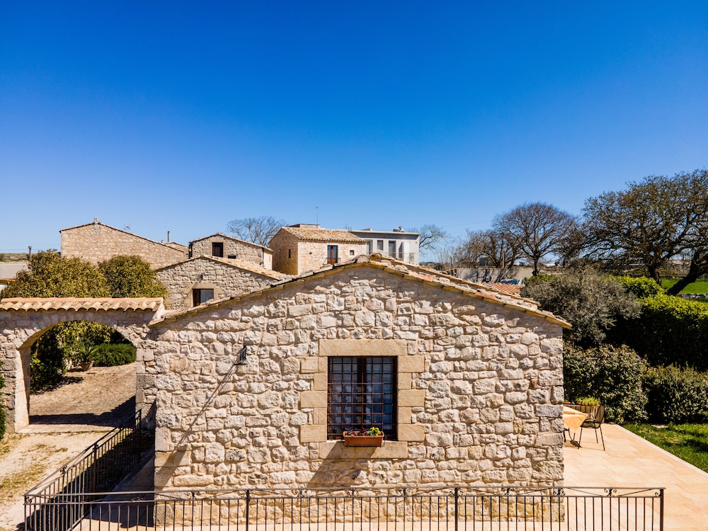 Borgo Monachella