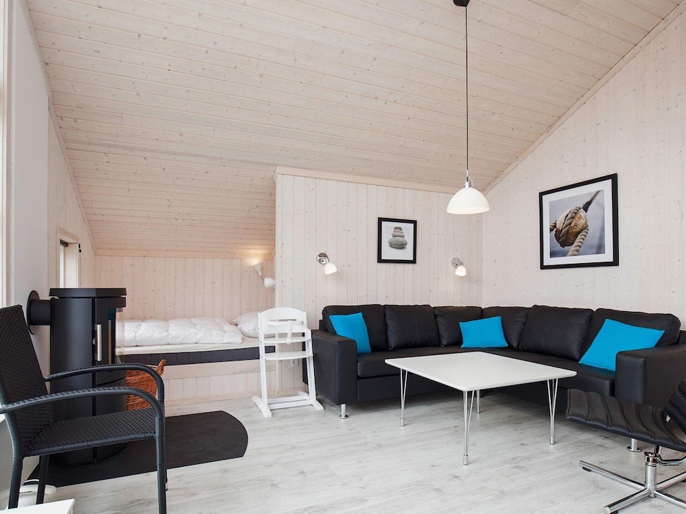 Holiday Home in Grossenbrode view 4