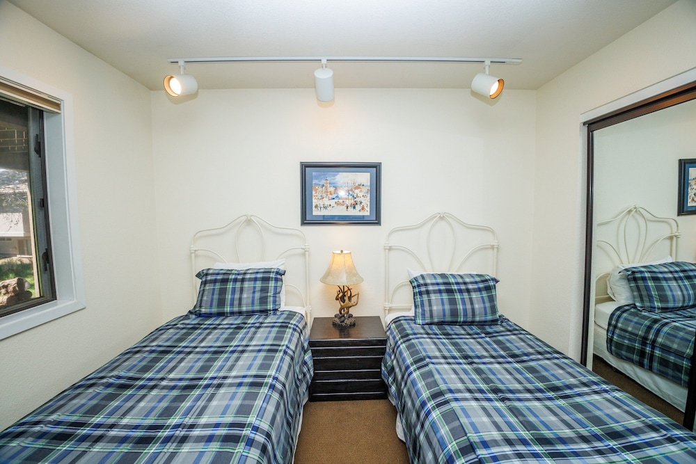 Tan Oak 15 4 Bedroom Home