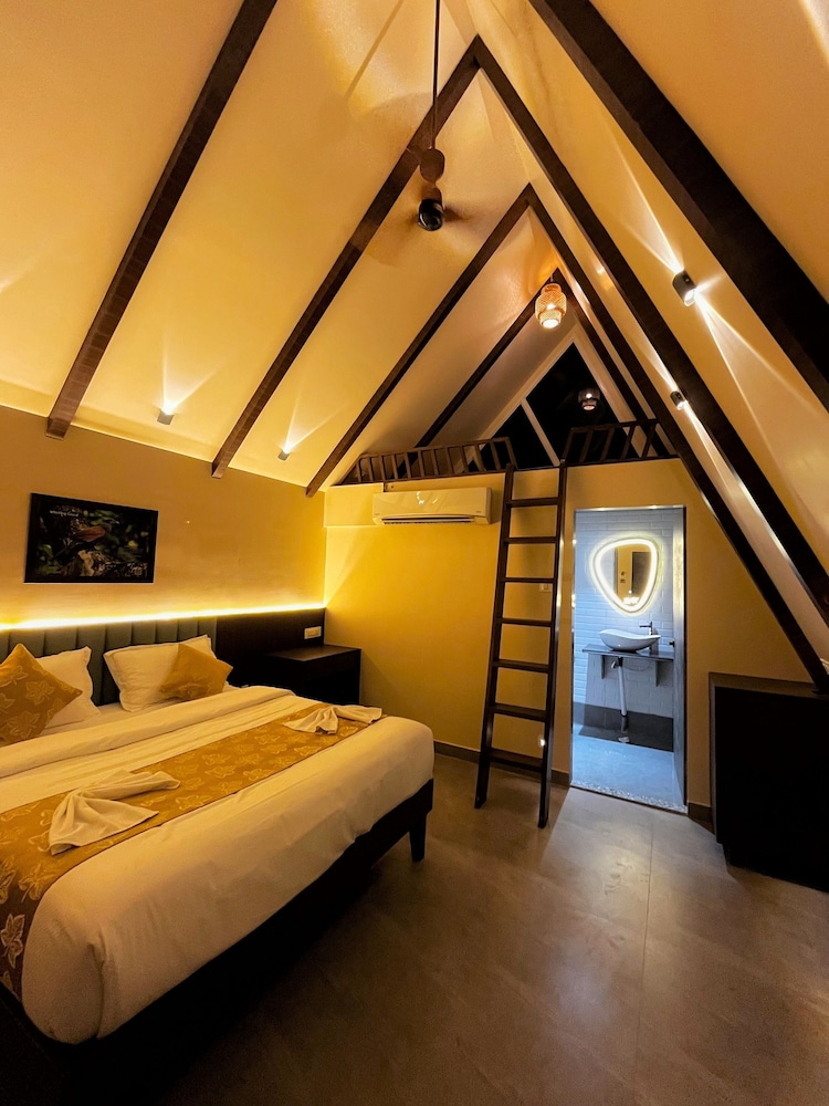 Bird's Nest Resort - Shahapur