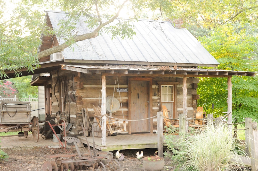 Pecan Grove Cottages