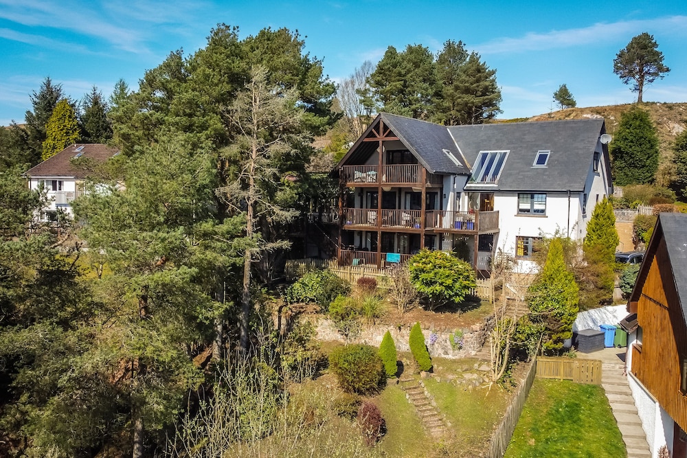 Treetops B&B