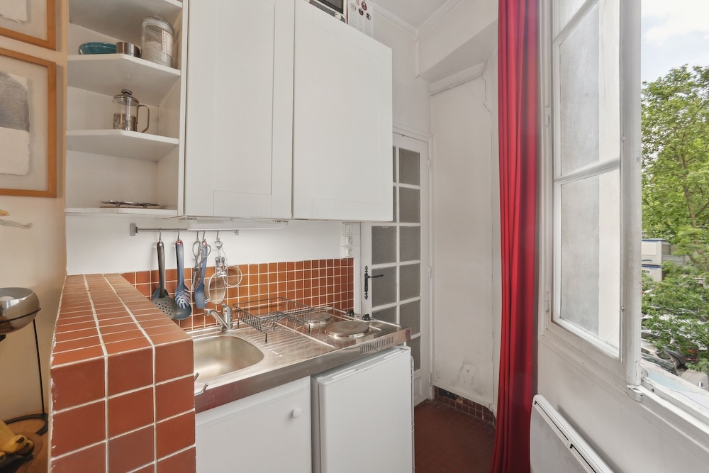 Chic 1BR by Châtelet & Louvre