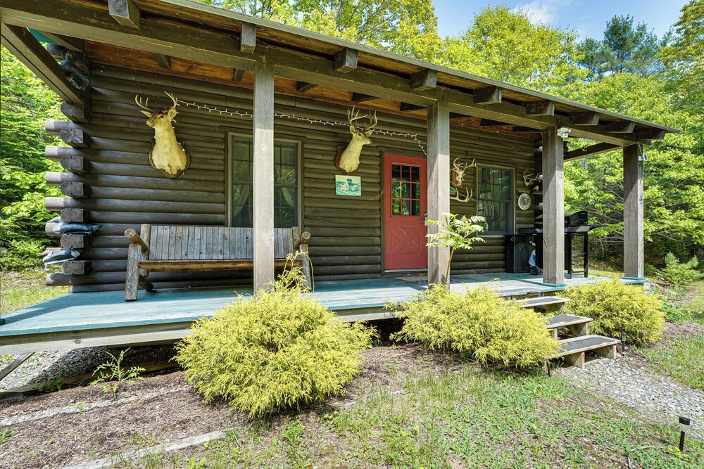 35 Mi to Acadia: Rustic Retreat in Orland!