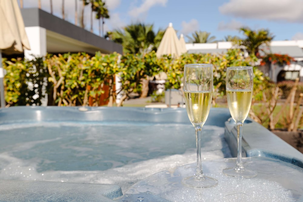R2 Romantic Fantasia Dreams & Suites Hotel – Adults Only - All inclusive
