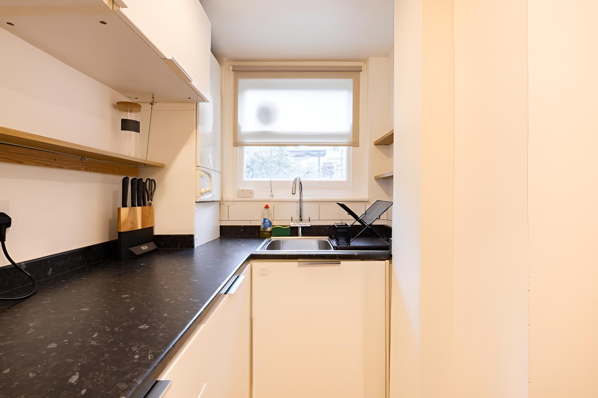The Brixton Place - Stunning 1bdr w Study Room