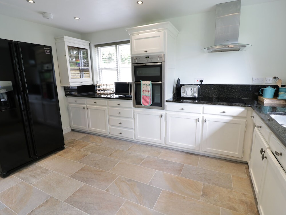 Pebworth Cottage