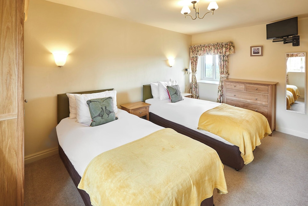 Host Stay Granary Cottage view 3