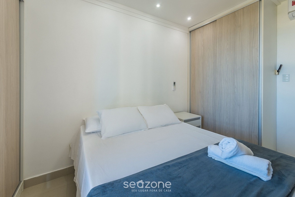 Apart With Sea View 250m From the Beach Ais0305
