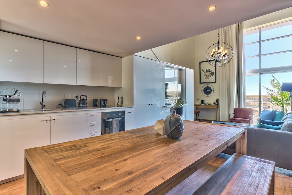 Harbour Terrace Loft II