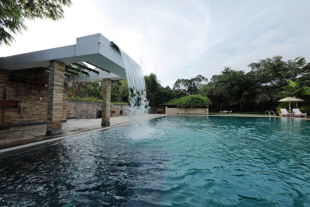 Amanvana Spa Resort - Coorg