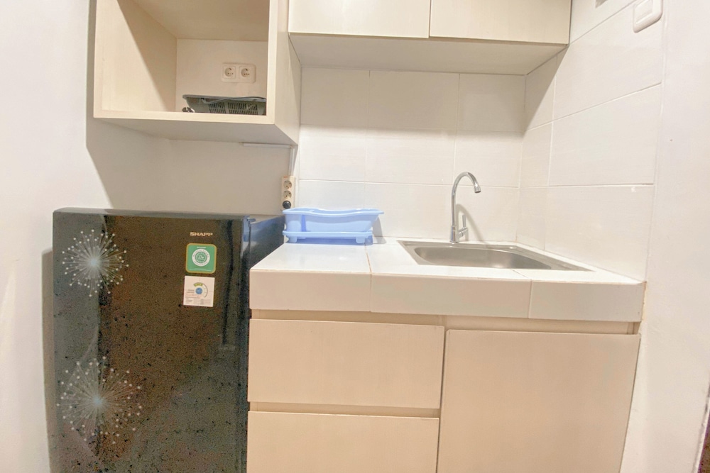 Well Furnished Studio At The Alton Apartment