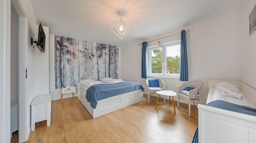 Apartamenty Sun & Snow Marynarska Rowy view 2