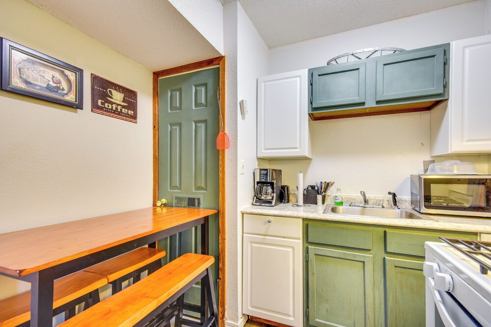 Pool & Fishing Access: Apt Near Mark Twain Lake