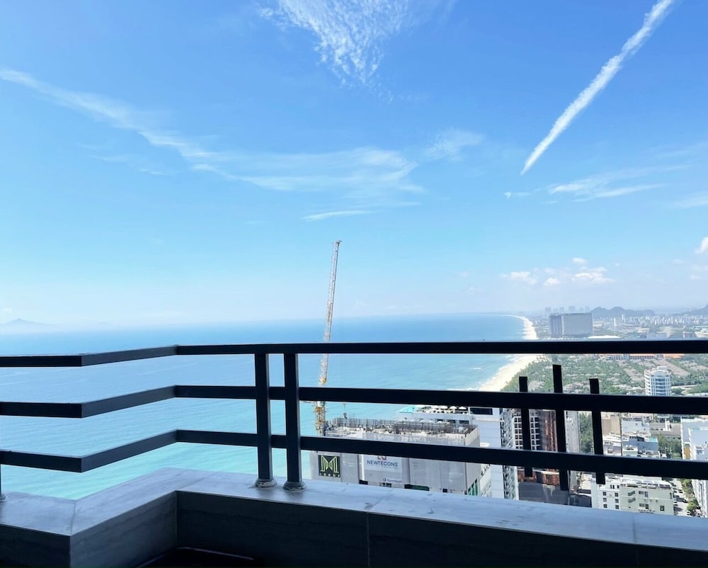 Muong Thanh Apartment Luxury 03 bedroom view 3