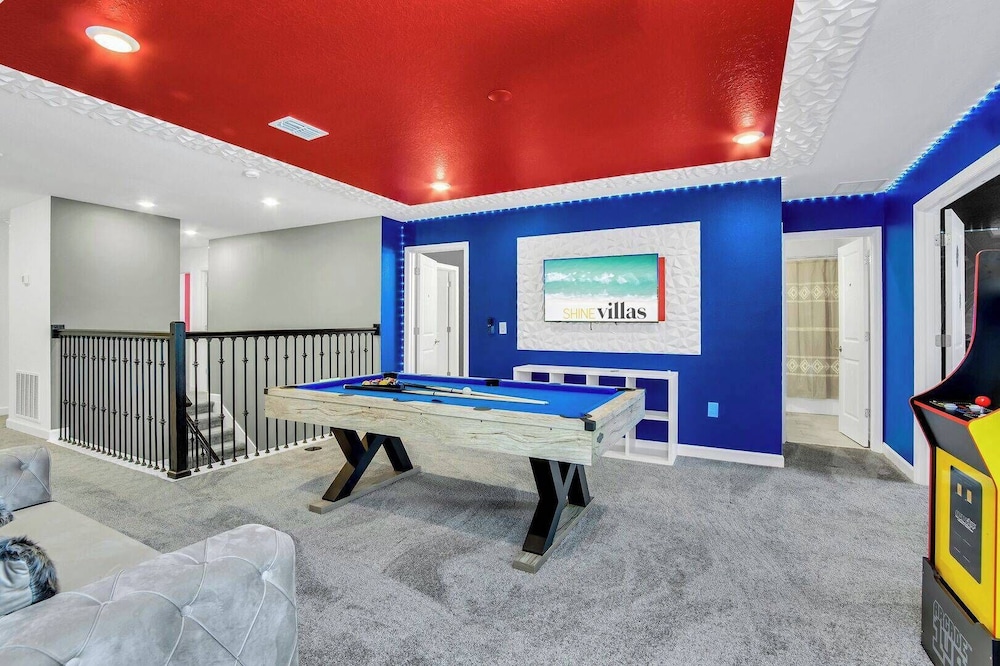 Serenity Lakeview Retreat Stunning Water Views, No Rear Neighbors, Private Pool, Game Room & Star Wars Cinema