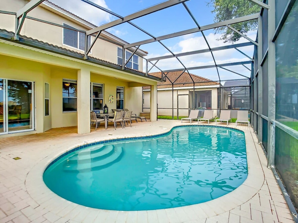 Magical Adv 5 Star Villa Movie Room Arcade Pool and More