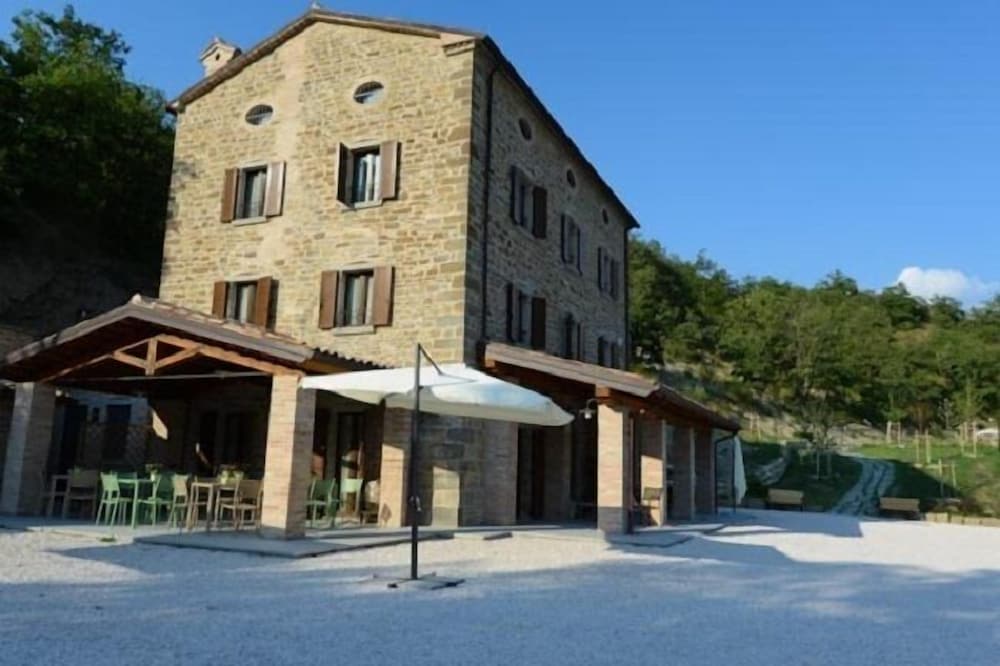 Agriturismo Piandimolino view 3
