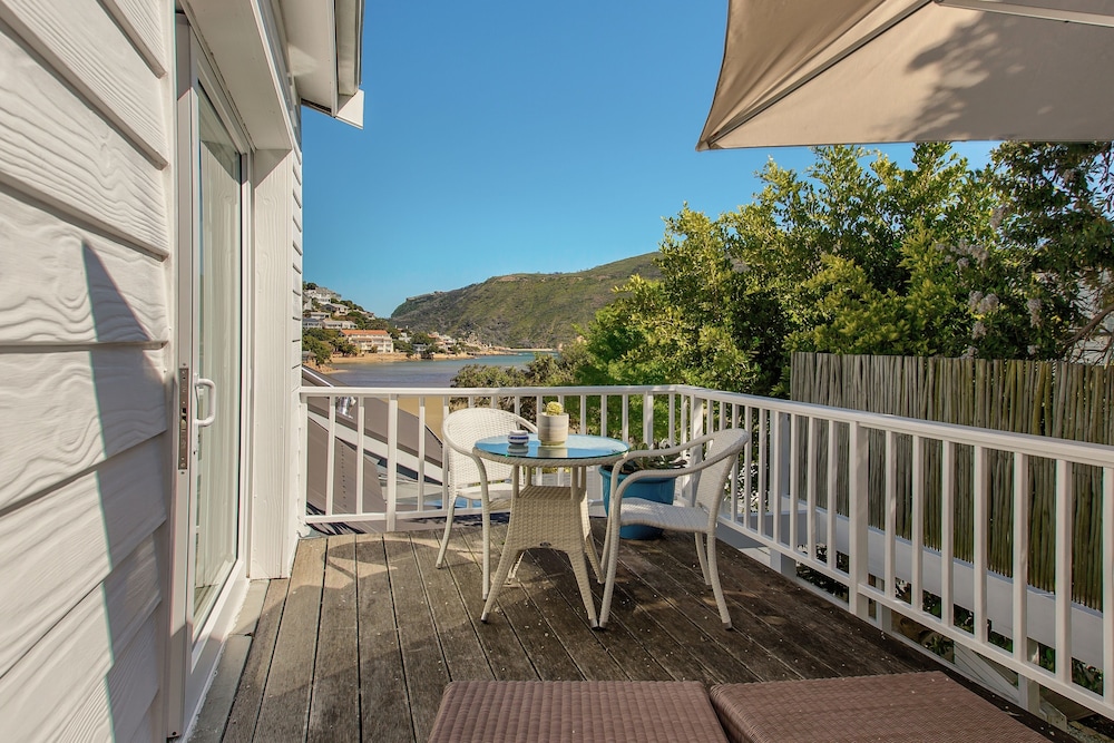 Amanzi Island Boutique Hotel
