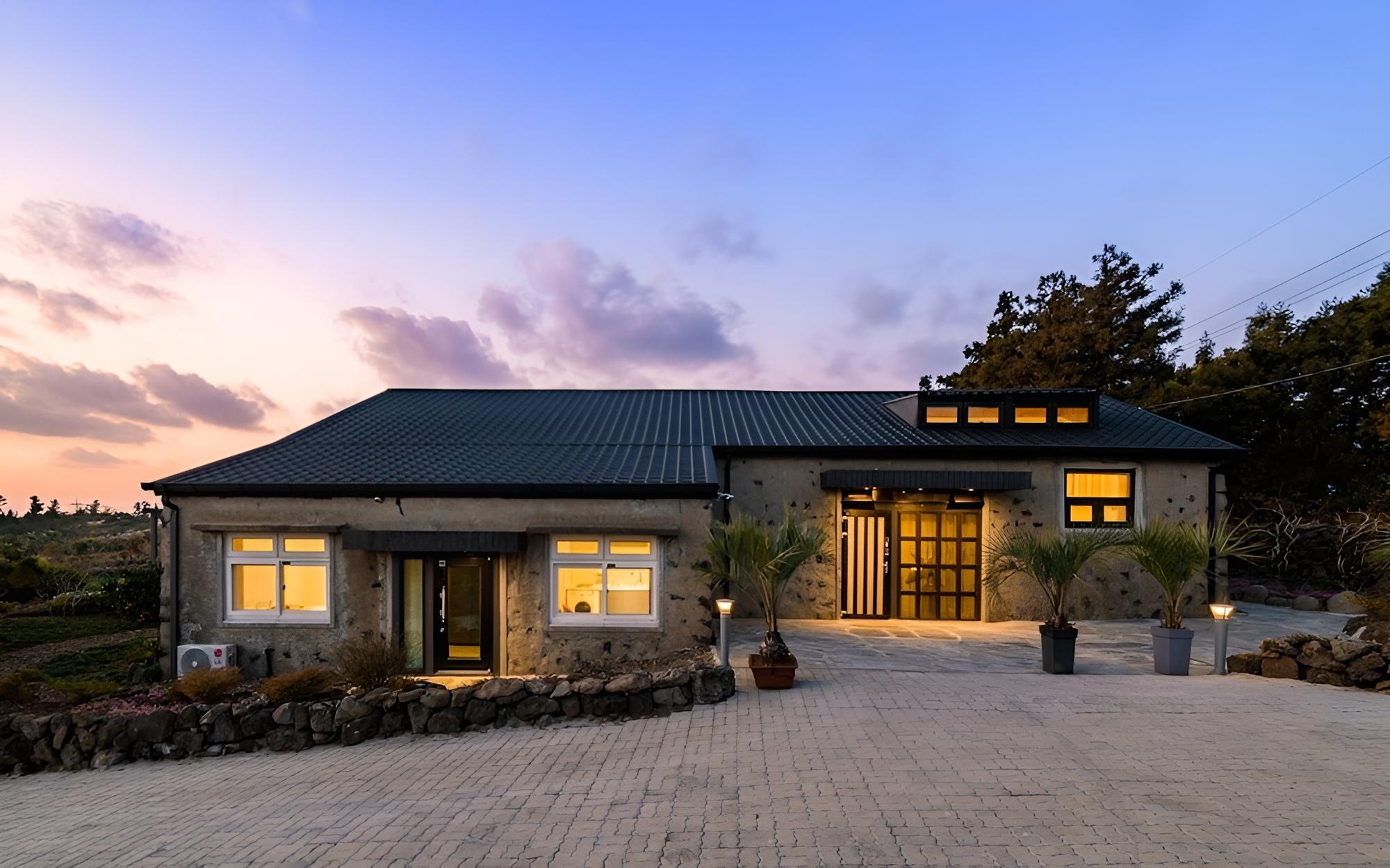 Jeju Patio Aewol view 2