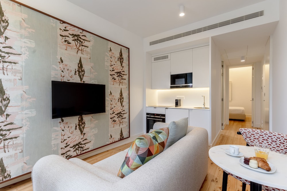 Feel Porto Cl Rigos Charm Flat 2 3