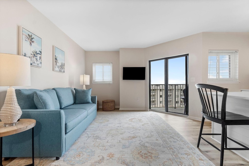 Royal Gulf Beach & Racquet Club 5313