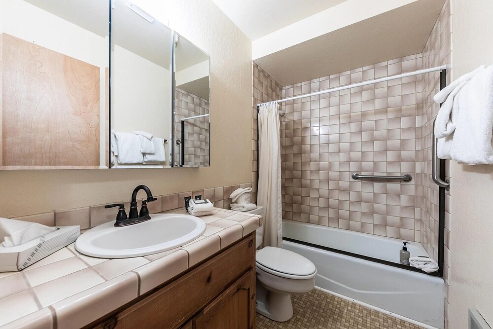 154 Bldg D 2 Bedroom Townhouse