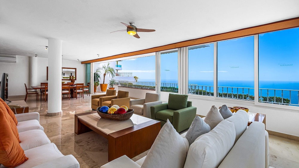 HOLT Grand Miramar Residences