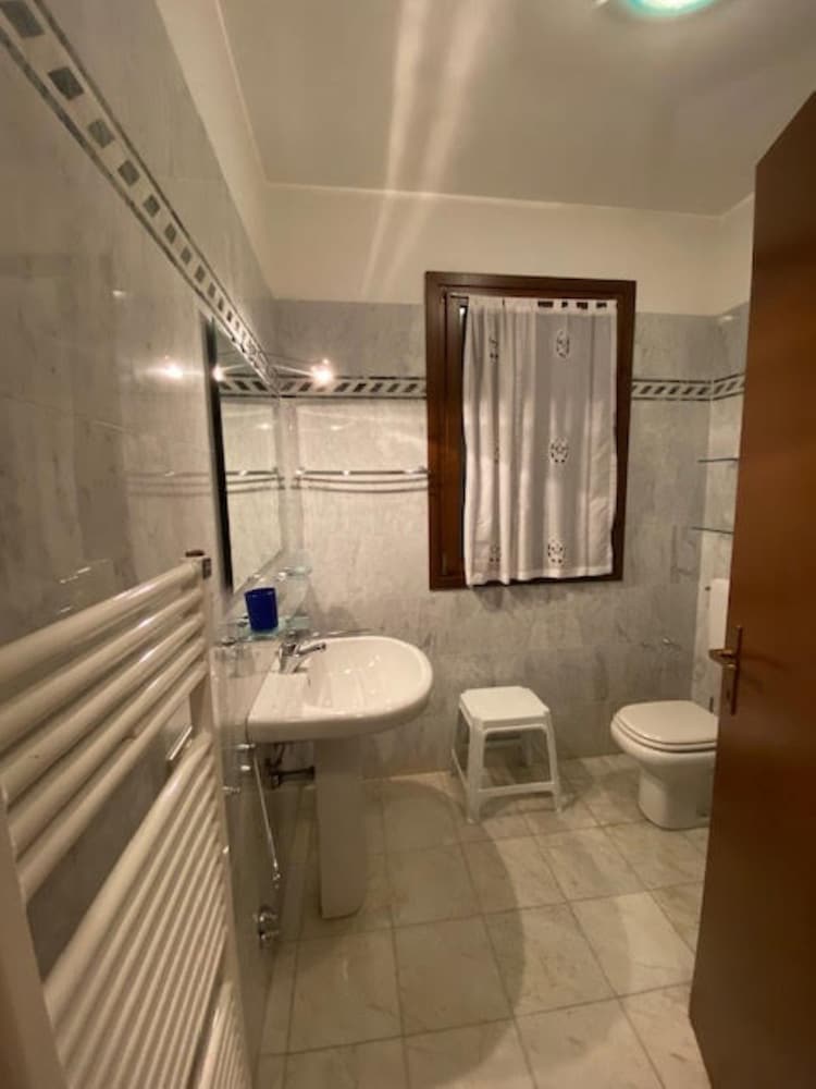 Albarella Villa With sea View and Pool