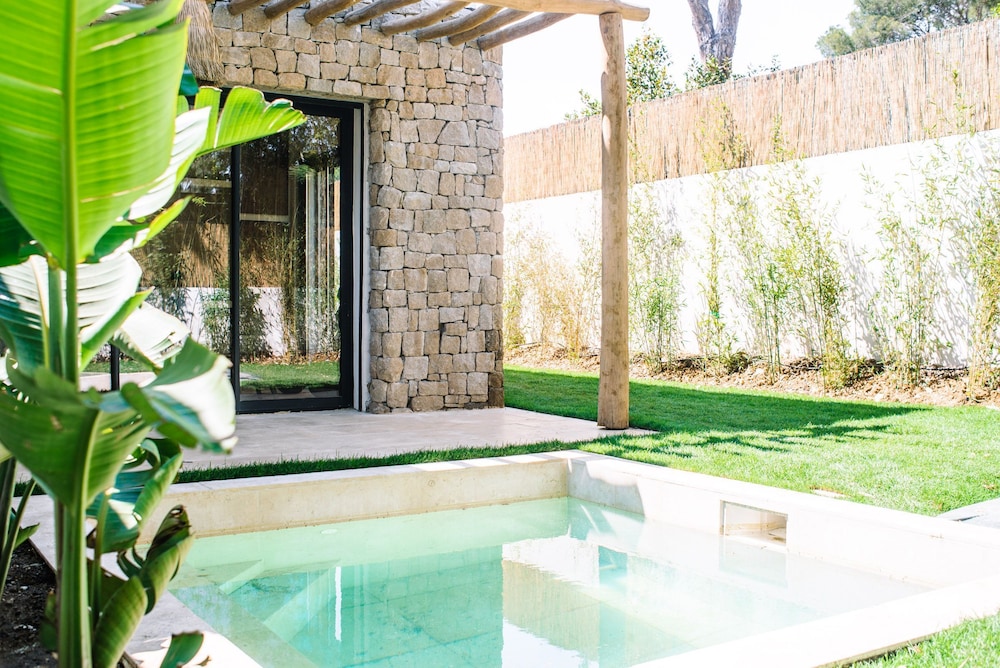 Villa Alemagou view 5
