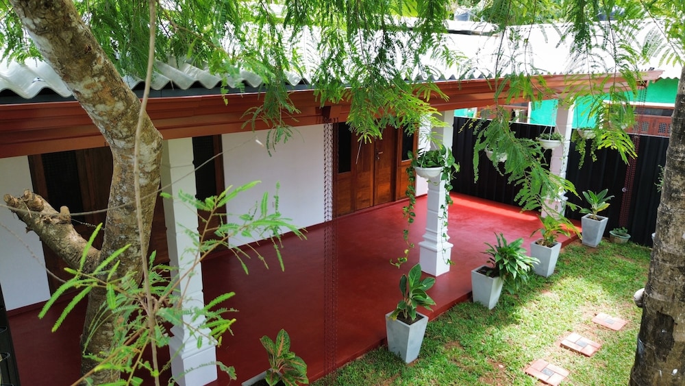 Sigiri Serenity Hostel