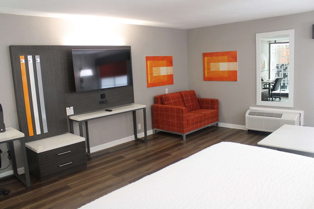 Marshall Vacations - Clarion Pointe Marshall - Property Image 19