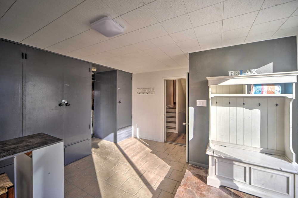 Ogallala Vacations - Pet-friendly Ogallala Home  7 Mi to Lakefront! - Property Image 11