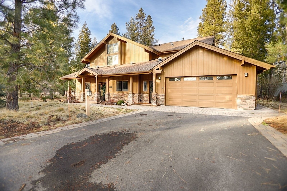 Pioneer 1 4 Bedroom Home