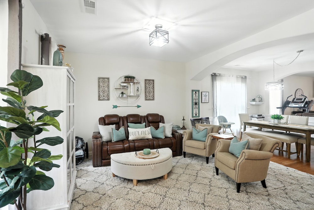 Lowcountry Luxury Near Palmetto Bluff 4 Bedroom Home