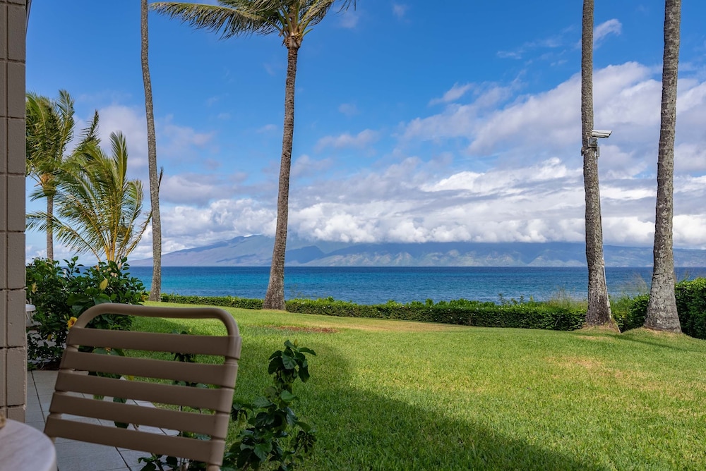 Napili Shores A106 0 Bedroom Condo by RedAwning